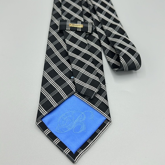 Bugatti 100% Silk Tie - Picture 2 of 5